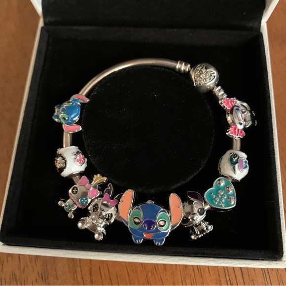 Pandora Limited Edition You Melt My Heart Bangle w/ 9 Disney Lilo Stitch Charms - Picture 2 of 14